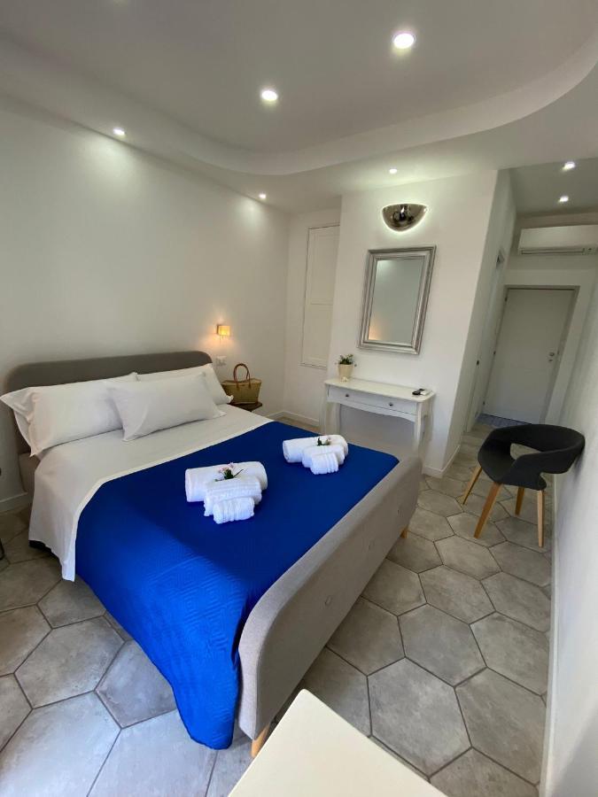 Hotel Fior Dei Carmeliti Centre Tropea Exterior foto
